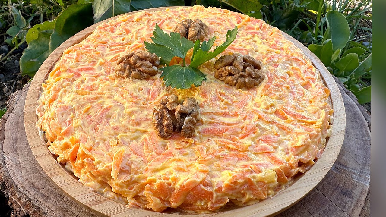 Havuç Tarator (Dip aux carottes et yaourt) - Authentic Turkish food available for delivery